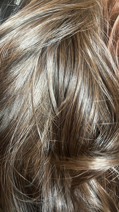 Highlighted Brunette – 2in1 Pony