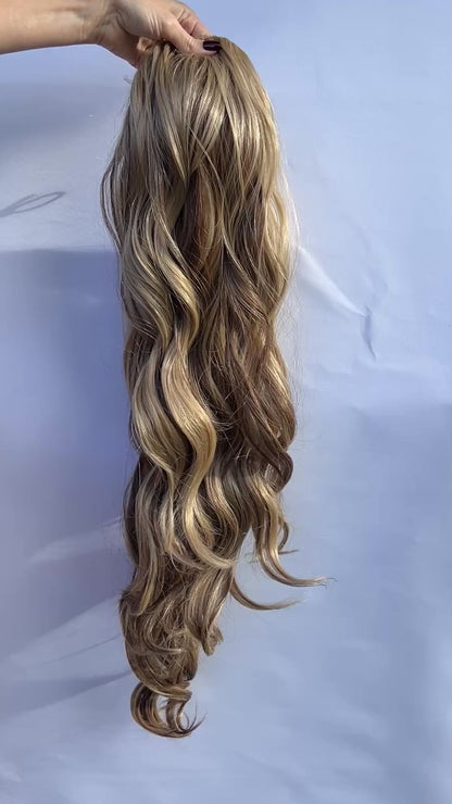 Bombshell Pony